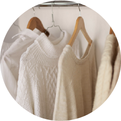 帰宅後の衣類や靴に